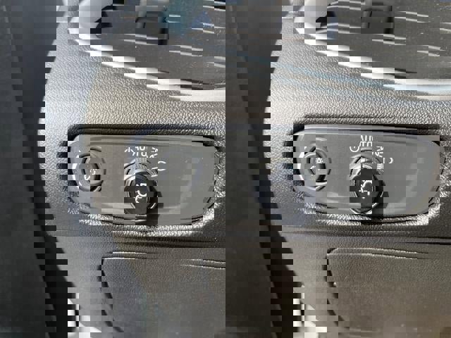 Used 2023 Chevrolet Malibu LT image 14