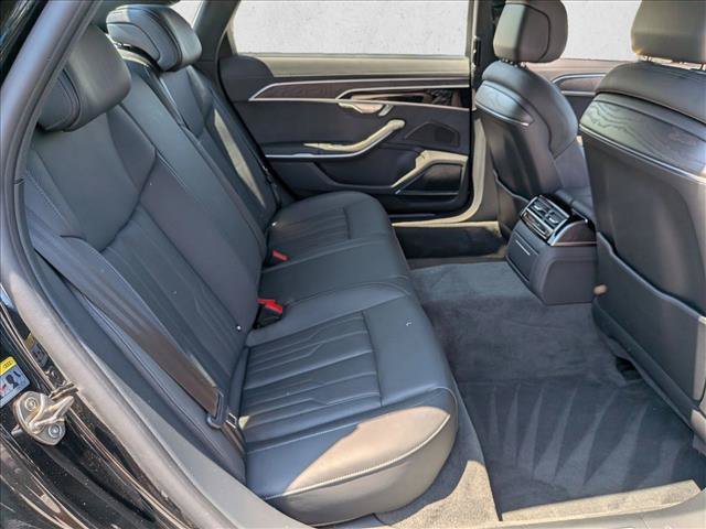 Used 2025 Audi A8 L 3.0T AWD/4WD image 21