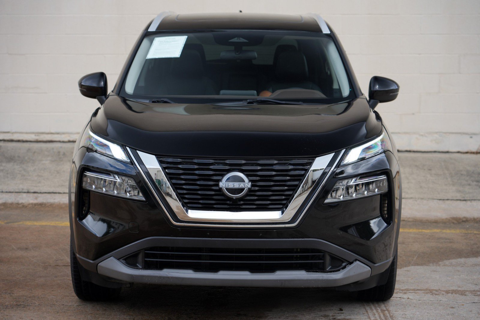 Used 2022 Nissan Rogue SV w/ SV Premium Package FWD image 41