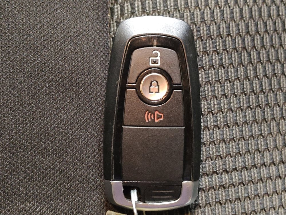 Used 2019 Ford Explorer XLT FWD image 32