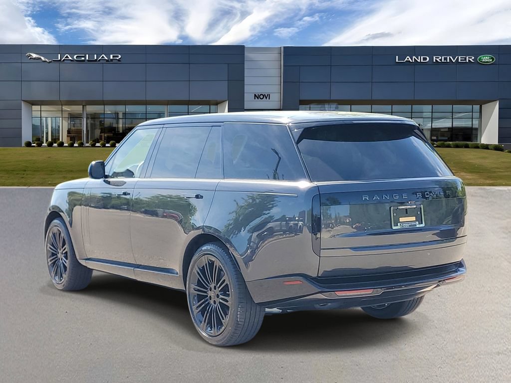 New 2026 Land Rover Range Rover Long Wheelbase SE AWD/4WD image 4