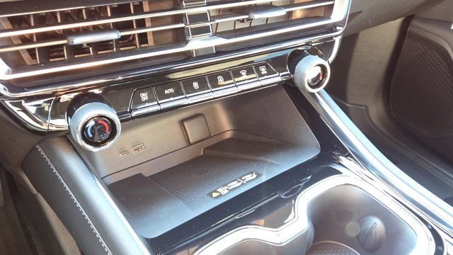 New 2026 Chevrolet Traverse LT w/ Driver Confidence Package image 20