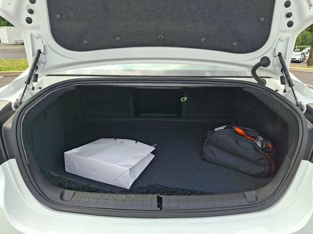 Used 2017 Chevrolet SS RWD image 30