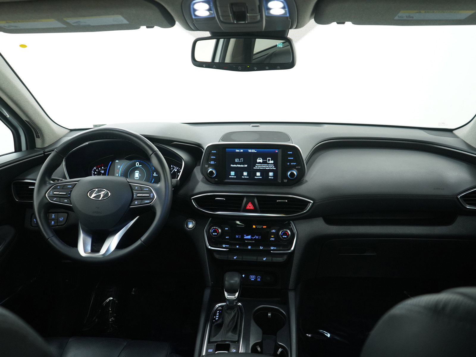 Used 2020 Hyundai Santa Fe SEL image 12