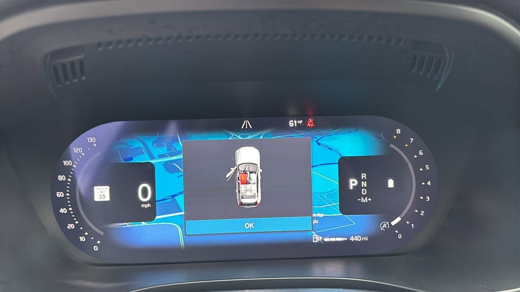 Certified 2025 Volvo XC60 B5 Plus AWD/4WD image 16