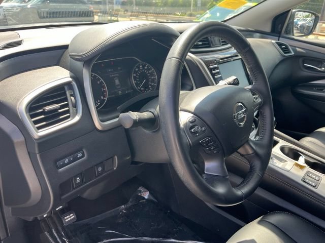 Used 2020 Nissan Murano SV w/ Premium Package AWD/4WD image 11