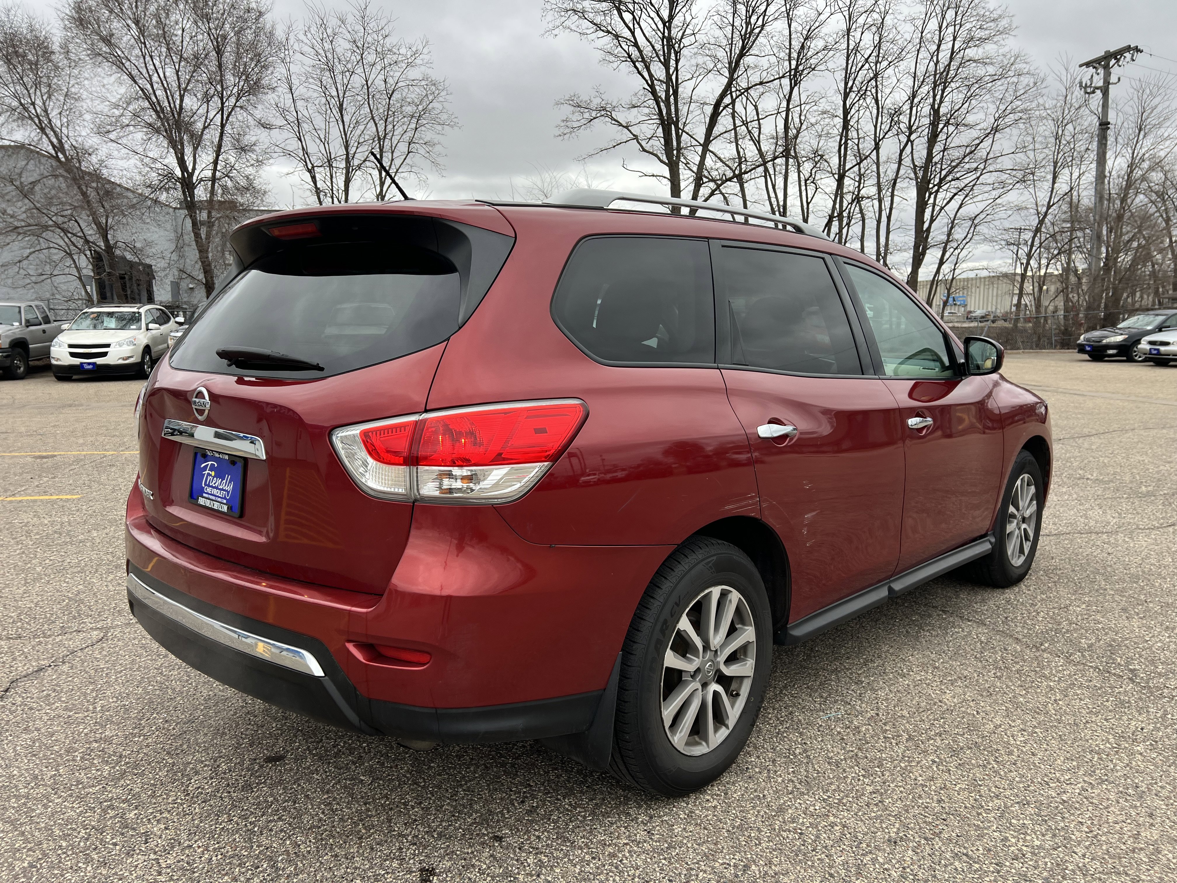 Used 2016 Nissan Pathfinder S image 8