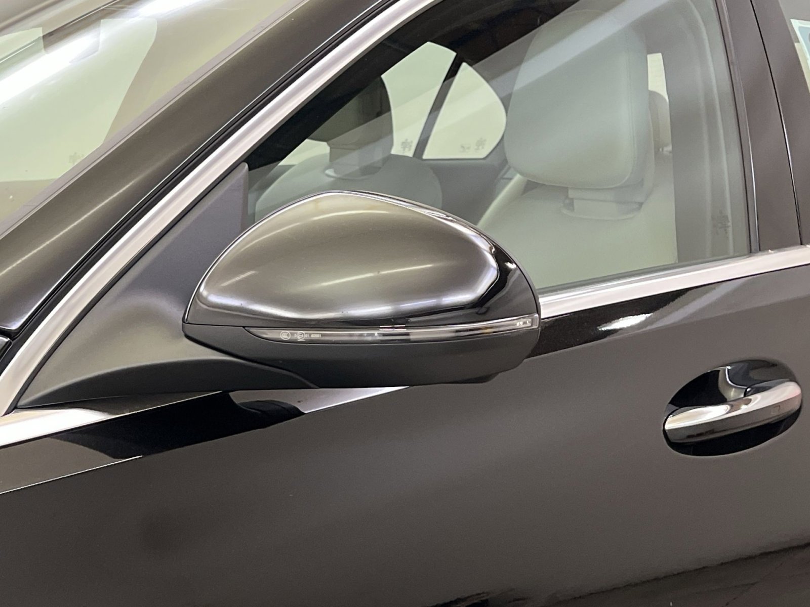 Used 2023 Mercedes-Benz C 300 4MATIC Sedan image 28