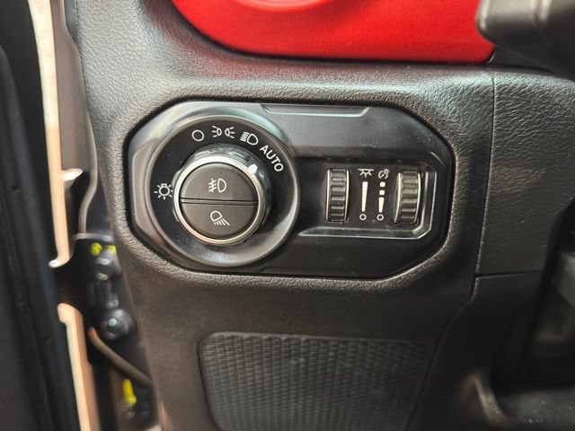 Used 2020 Jeep Gladiator Rubicon AWD/4WD image 23