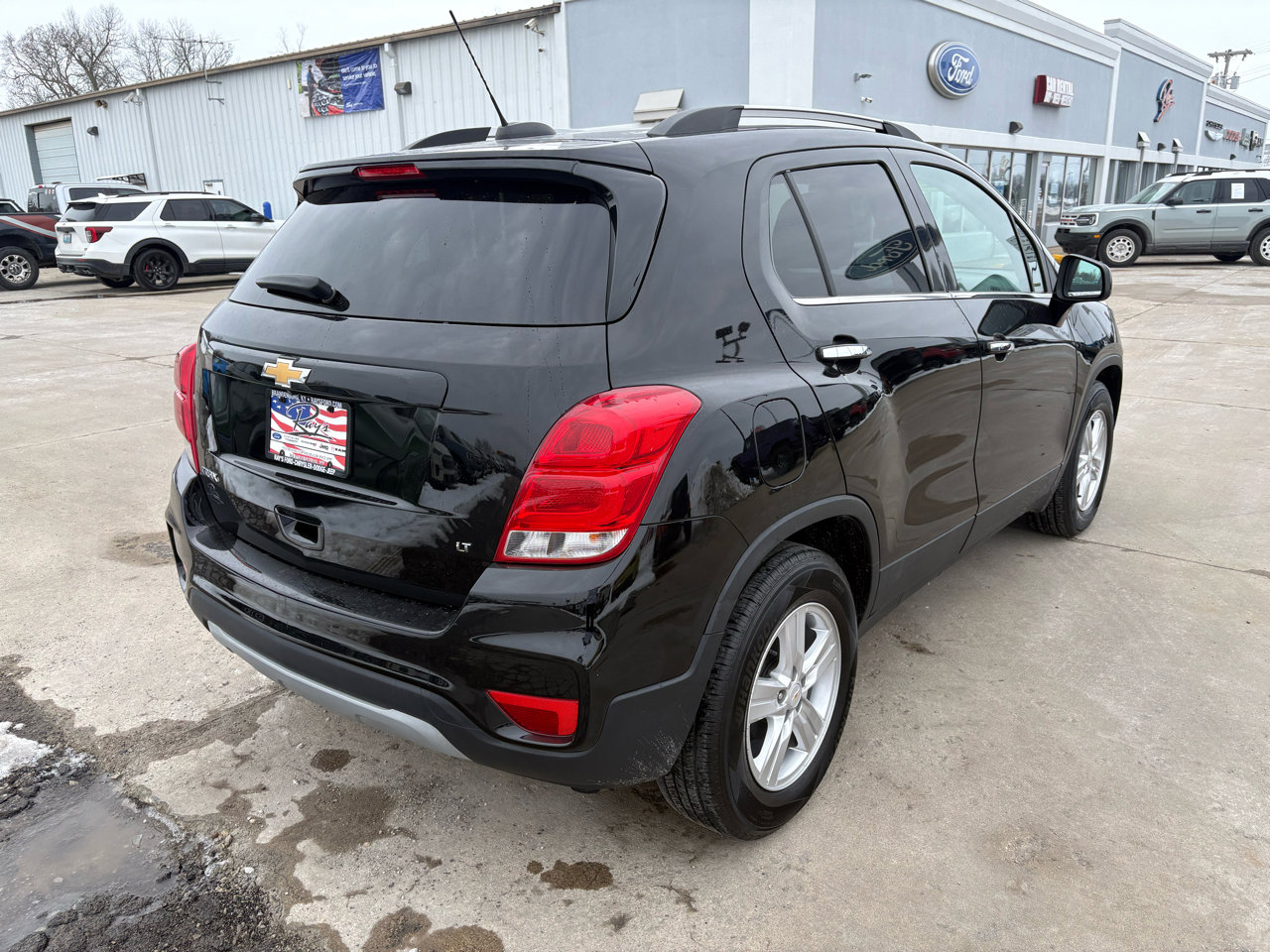 Used 2020 Chevrolet Trax LT w/ LT Convenience Package image 3