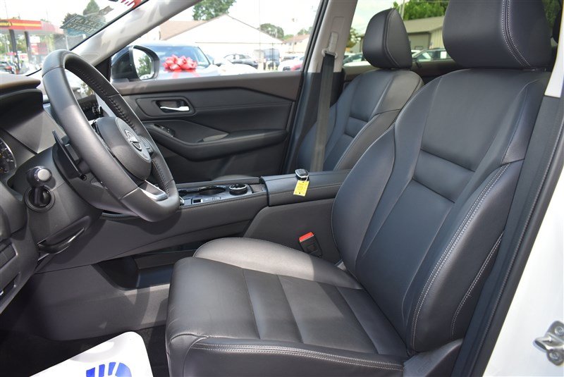 Used 2023 Nissan Rogue SL w/ SL Premium Package AWD/4WD image 12