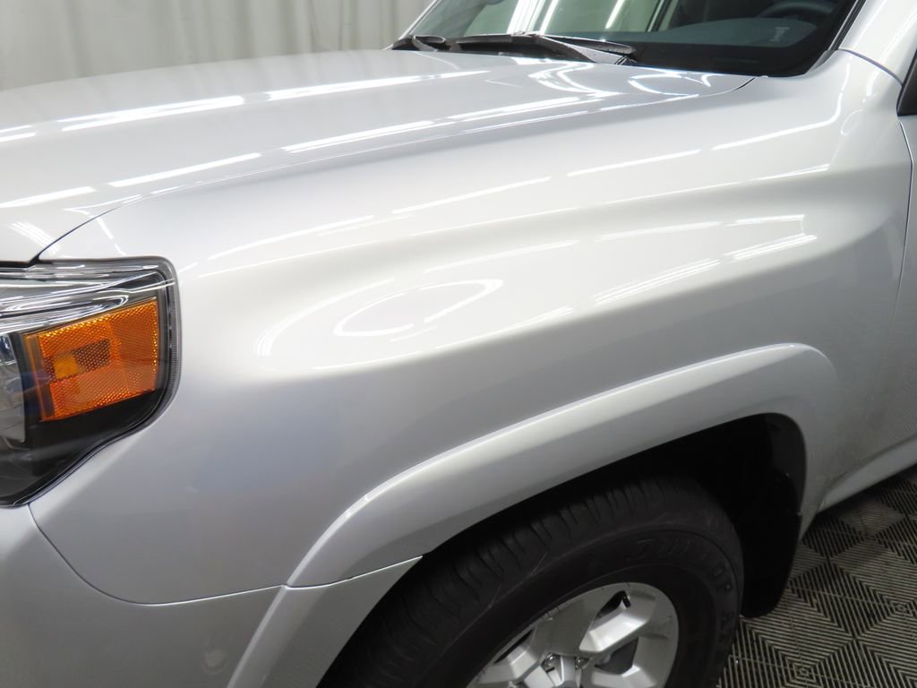 Used 2024 Toyota 4Runner SR5 Premium w/ Moonroof Package AWD/4WD image 39