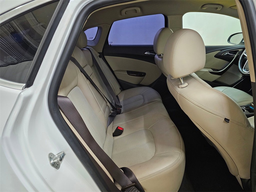 Used 2014 Buick Verano image 12