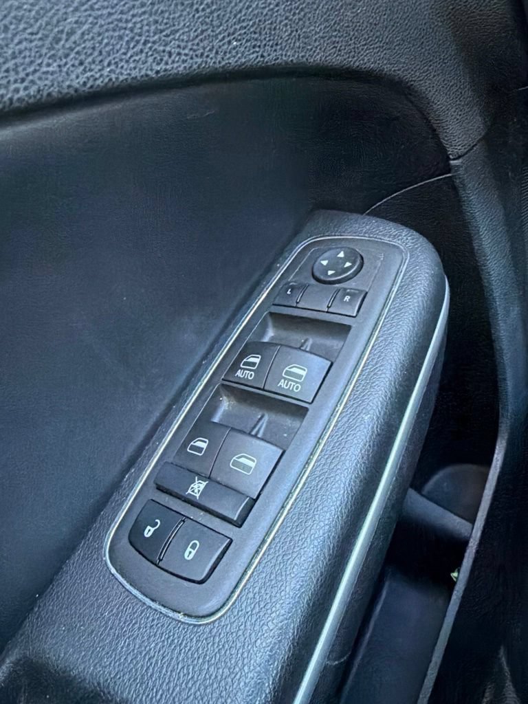 Used 2022 Dodge Charger Police AWD/4WD image 11
