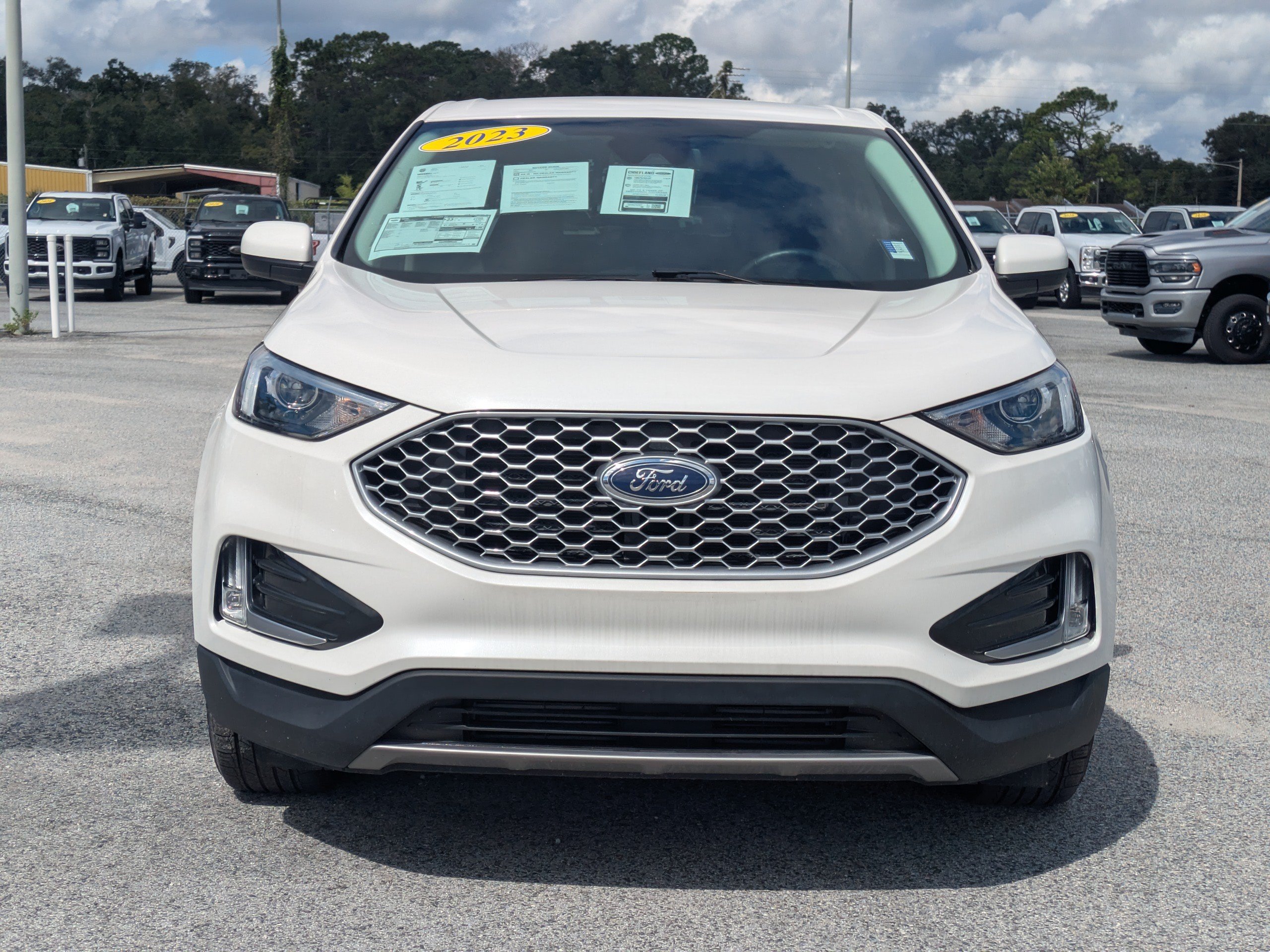 Used 2023 Ford Edge SEL w/ Convenience Package AWD/4WD image 9