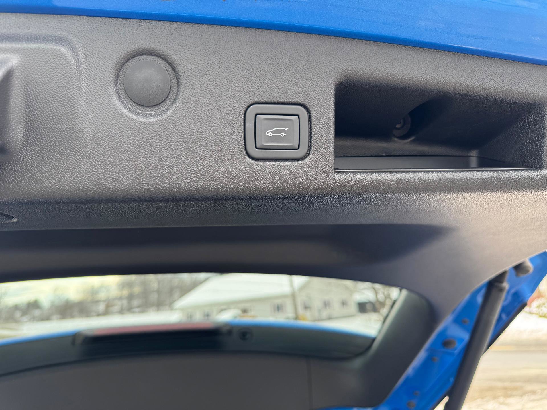 Used 2024 Chevrolet Equinox LT image 41