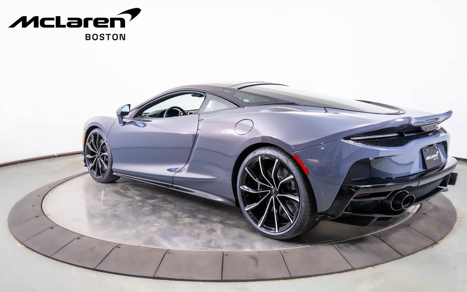 Used 2025 McLaren GTS image 4
