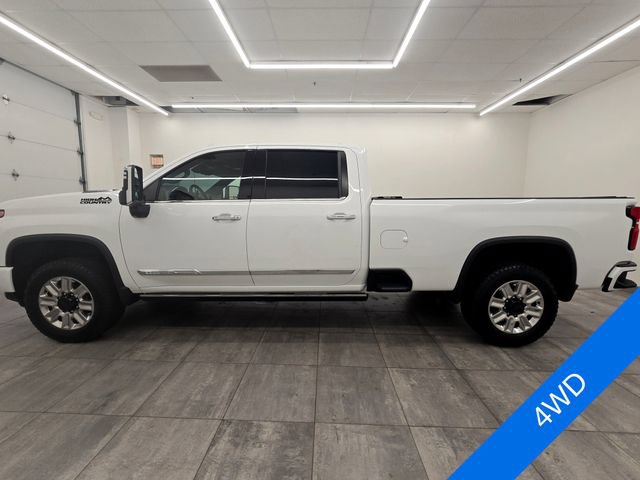 Used 2025 Chevrolet Silverado 3500 High Country w/ Technology Package AWD/4WD video 2