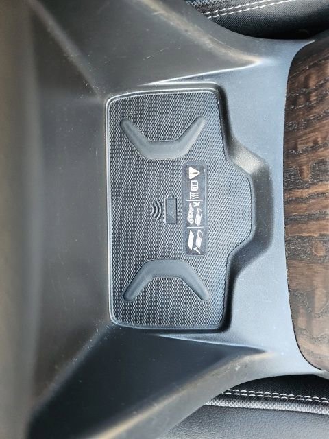 Used 2022 GMC Canyon Denali image 49