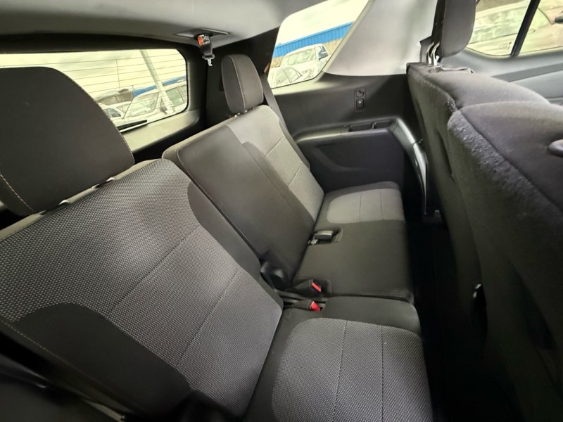 Used 2018 Chevrolet Traverse LT AWD/4WD image 26