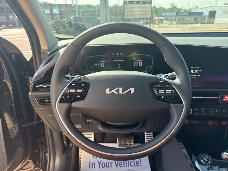 New 2025 Kia Niro EX Touring image 26