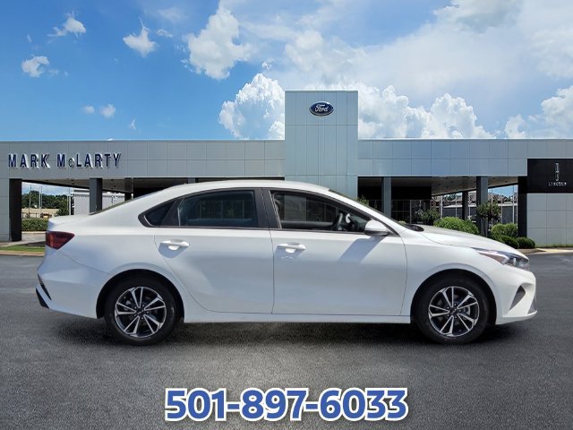 Used 2024 Kia Forte LXS FWD image 6