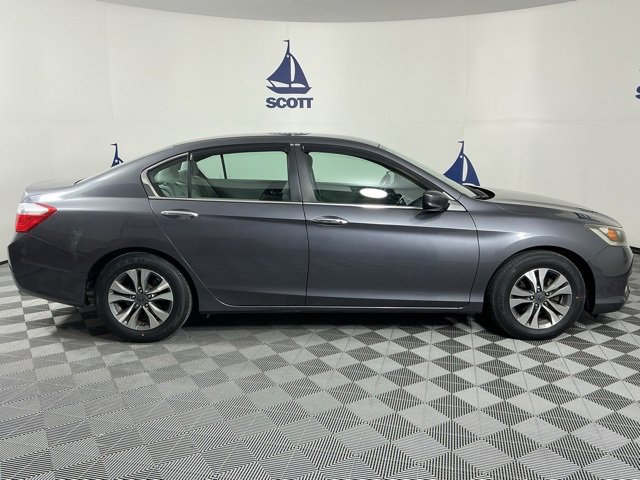 Used 2013 Honda Accord LX image 6