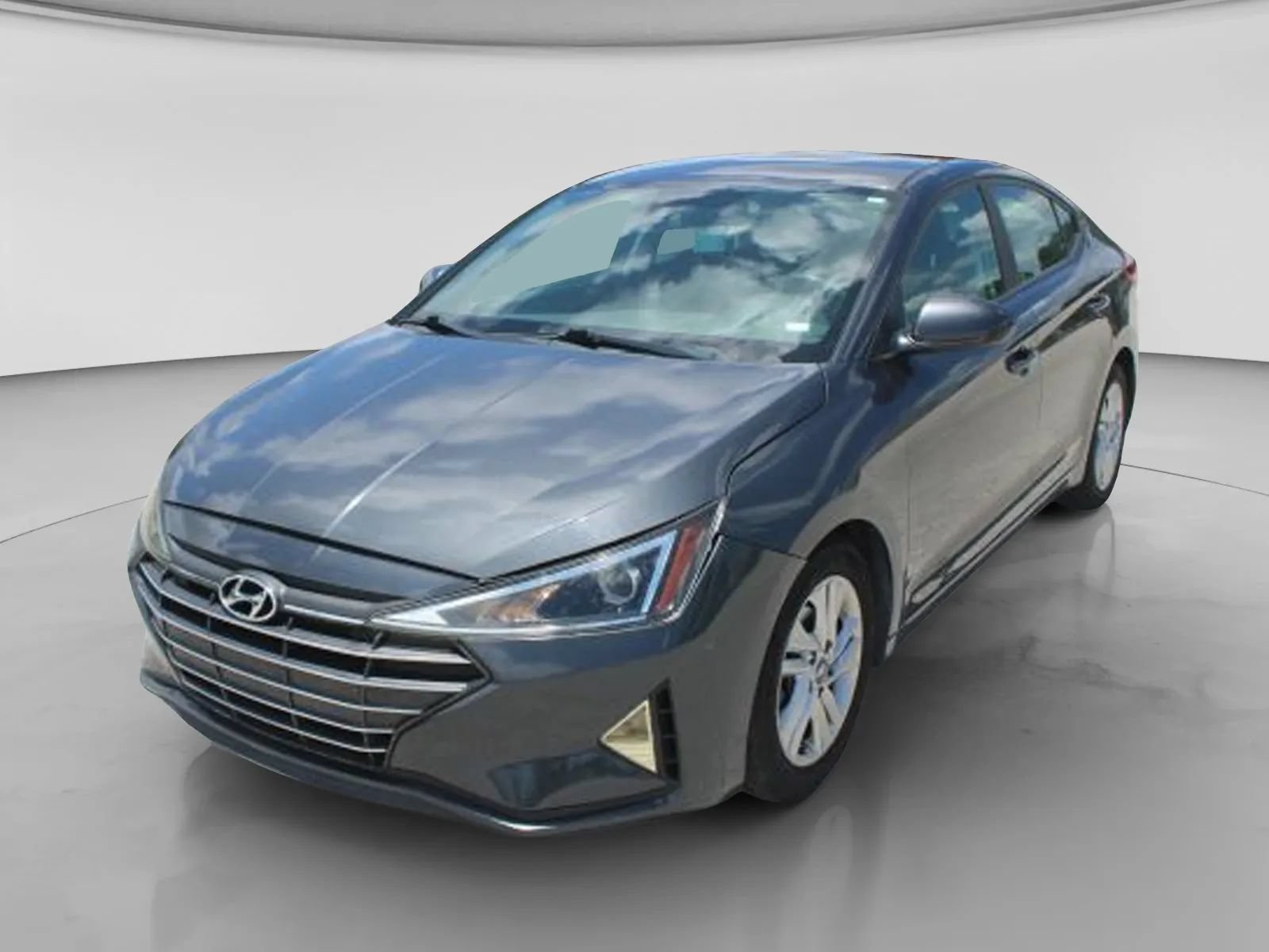 Used 2020 Hyundai Elantra SEL w/ Cargo Package (C1) FWD image 1