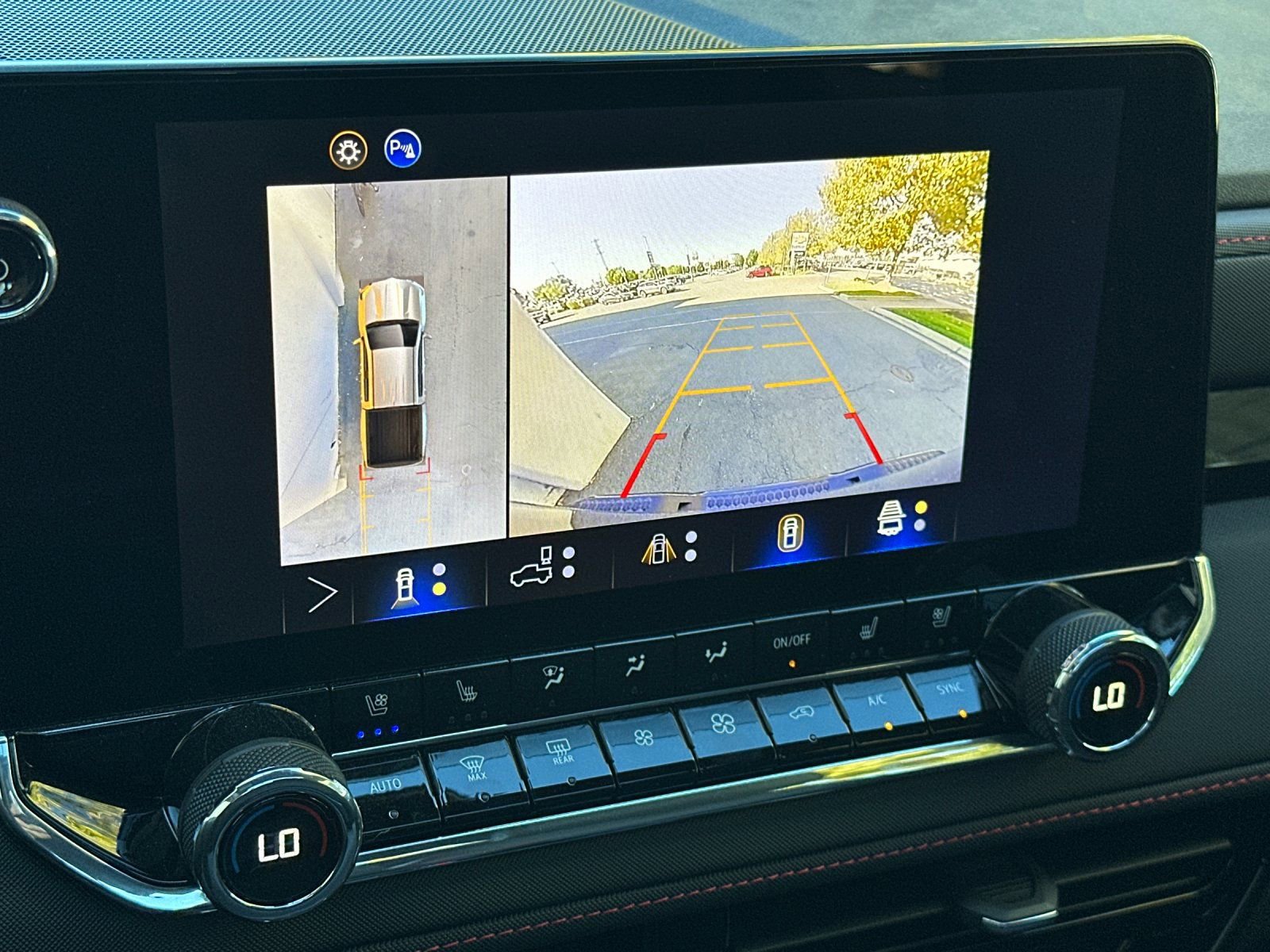 New 2025 Chevrolet Colorado Z71 w/ Midnight Edition image 23