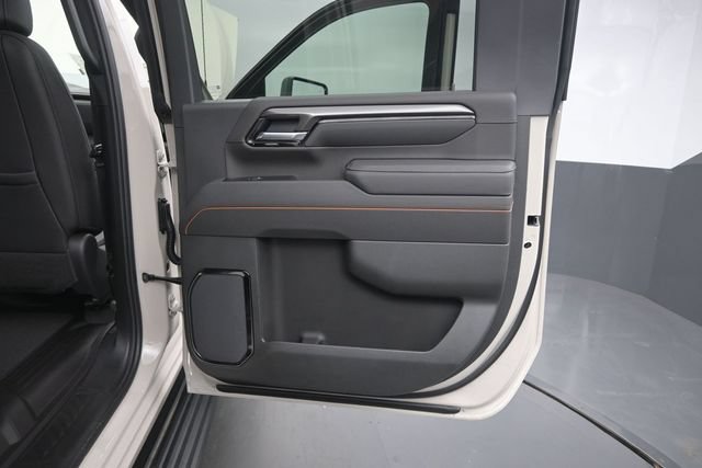 New 2026 GMC Sierra 2500 AT4 w/ AT4 Premium Plus Package AWD/4WD image 16