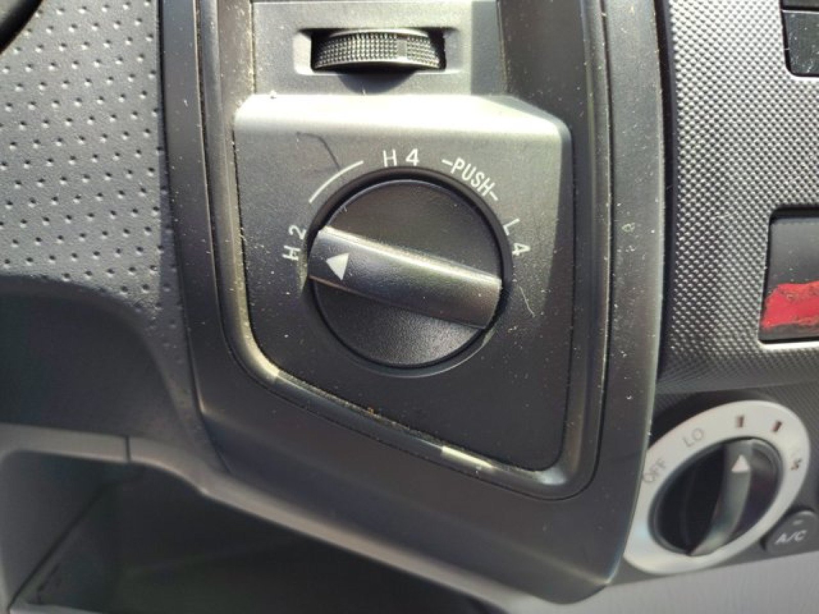 Used 2011 Toyota Tacoma 4x4 Regular Cab image 20
