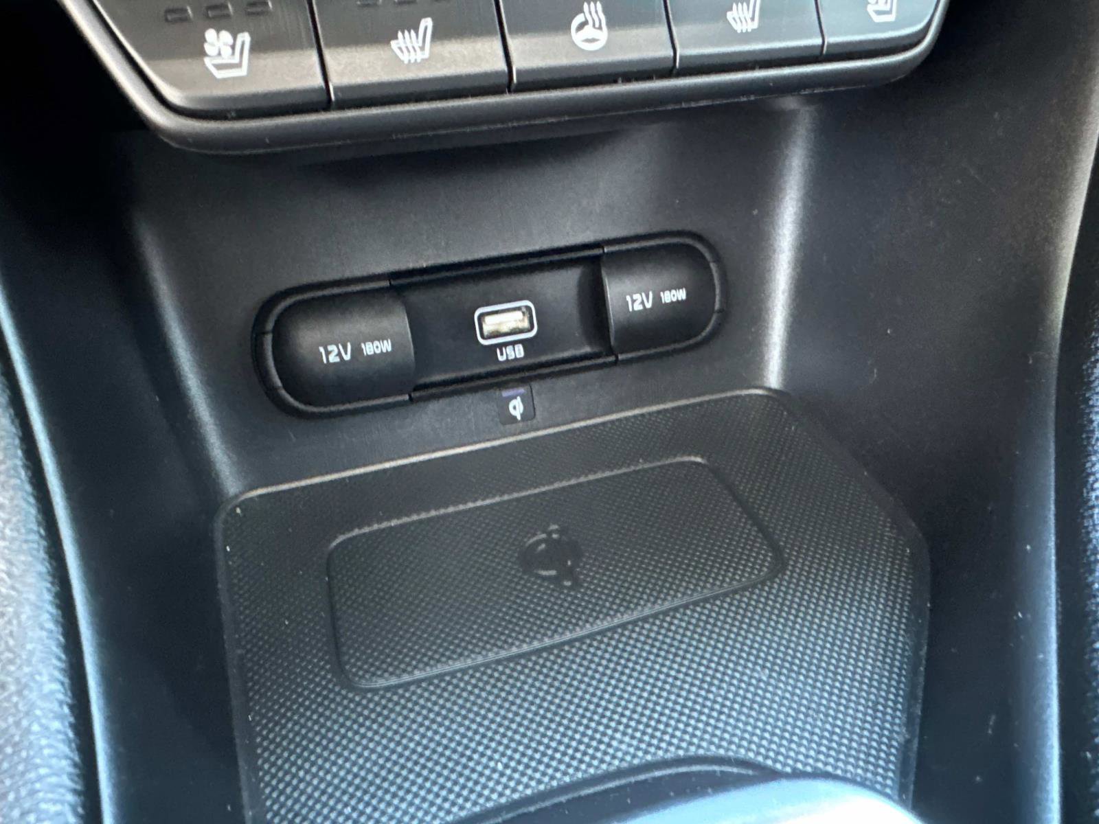 Used 2022 Kia Sportage EX w/ EX Technology Package image 25