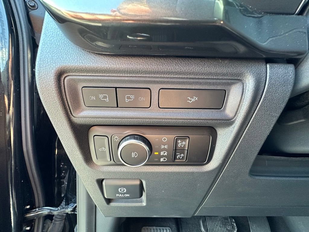 Used 2023 Ford F150 XLT w/ Equipment Group 302A High AWD/4WD image 3