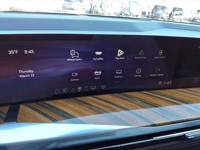 Used 2025 Cadillac Escalade Sport Platinum w/ LPO, ONYX Package image 31