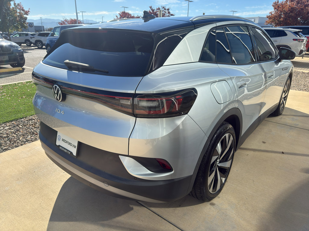 Used 2021 Volkswagen ID.4 Pro S w/ Gradient Package image 4