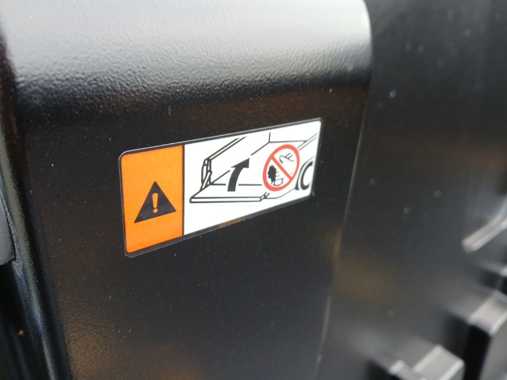 New 2026 Toyota Tundra Platinum image 12