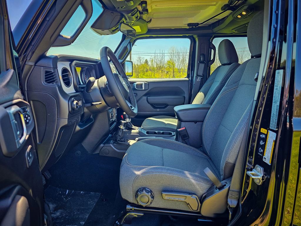 New 2026 Jeep Wrangler Unlimited Sport AWD/4WD image 10