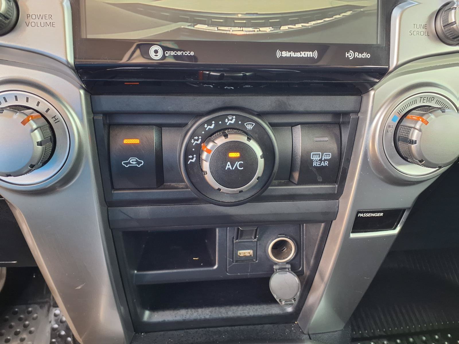 Used 2022 Toyota 4Runner SR5 Premium w/ Moonroof Package RWD image 15