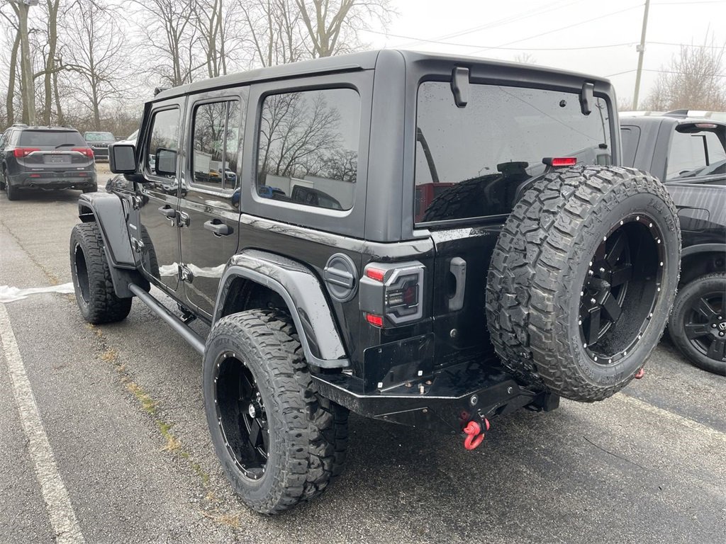 Used 2018 Jeep Wrangler Unlimited Sahara image 10