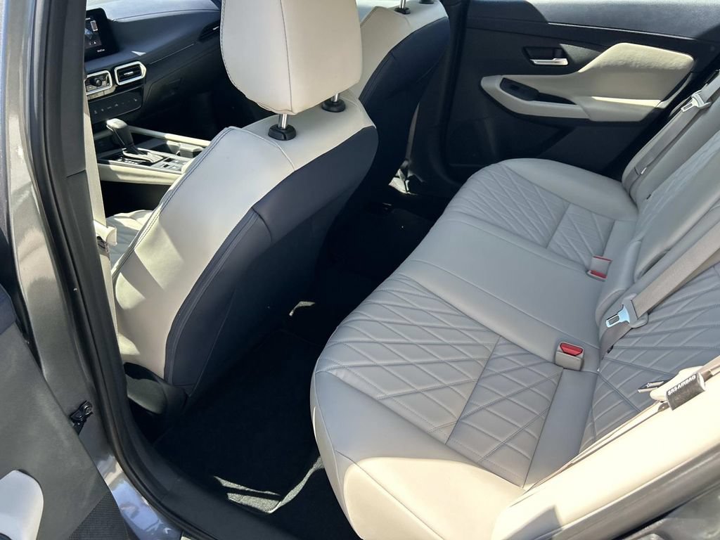 Used 2026 Nissan Sentra SL w/ Floor Mat Package FWD image 20