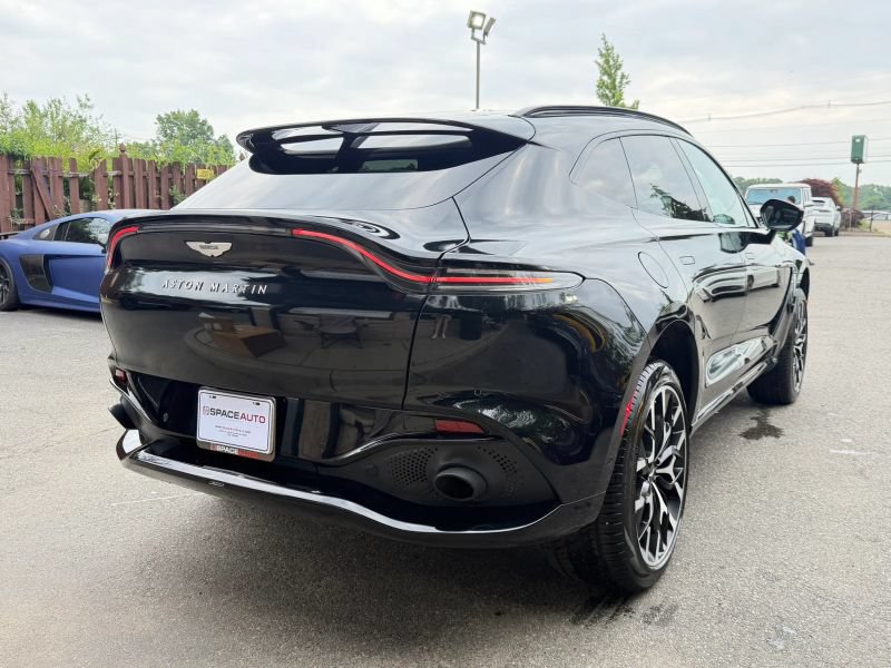 Used 2021 Aston Martin DBX AWD/4WD image 6