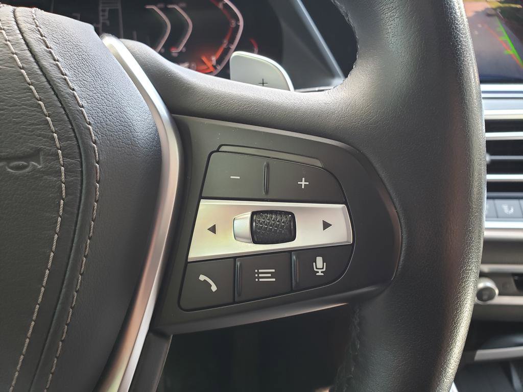 Used 2020 BMW X5 xDrive40i w/ Premium Package image 21