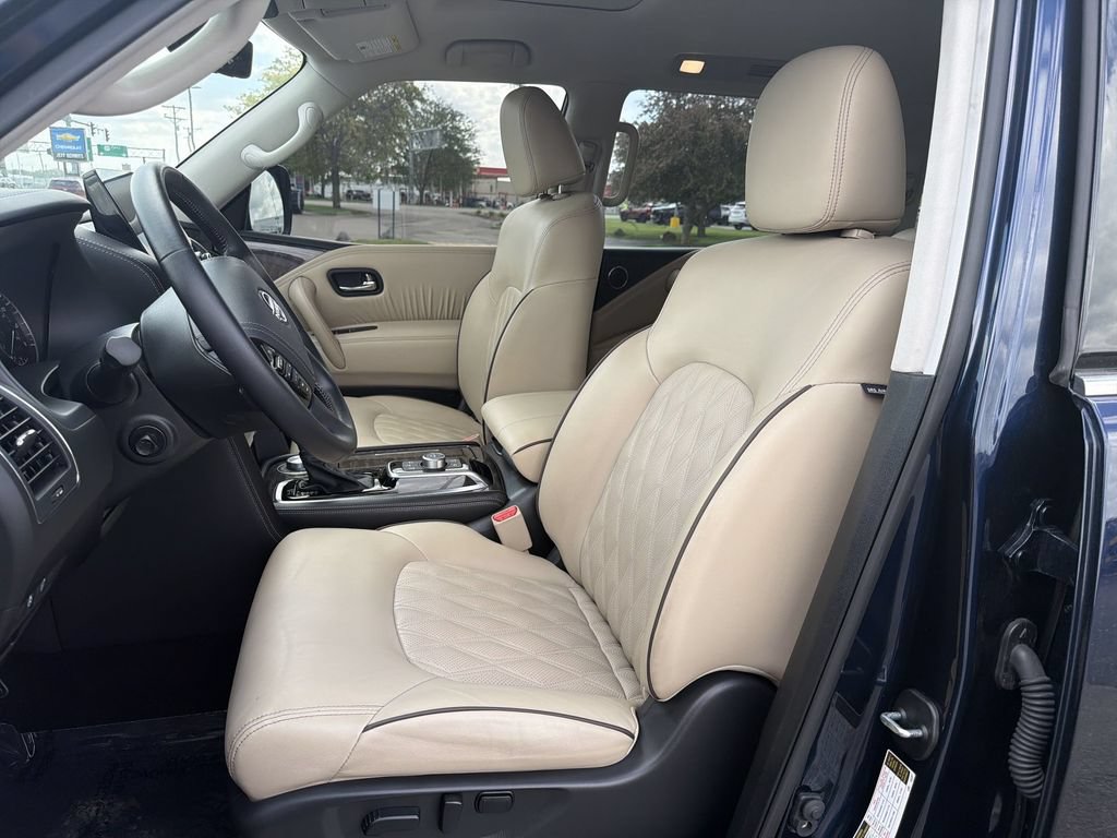 Certified 2024 Nissan Armada Platinum w/ Cargo Package AWD/4WD image 22
