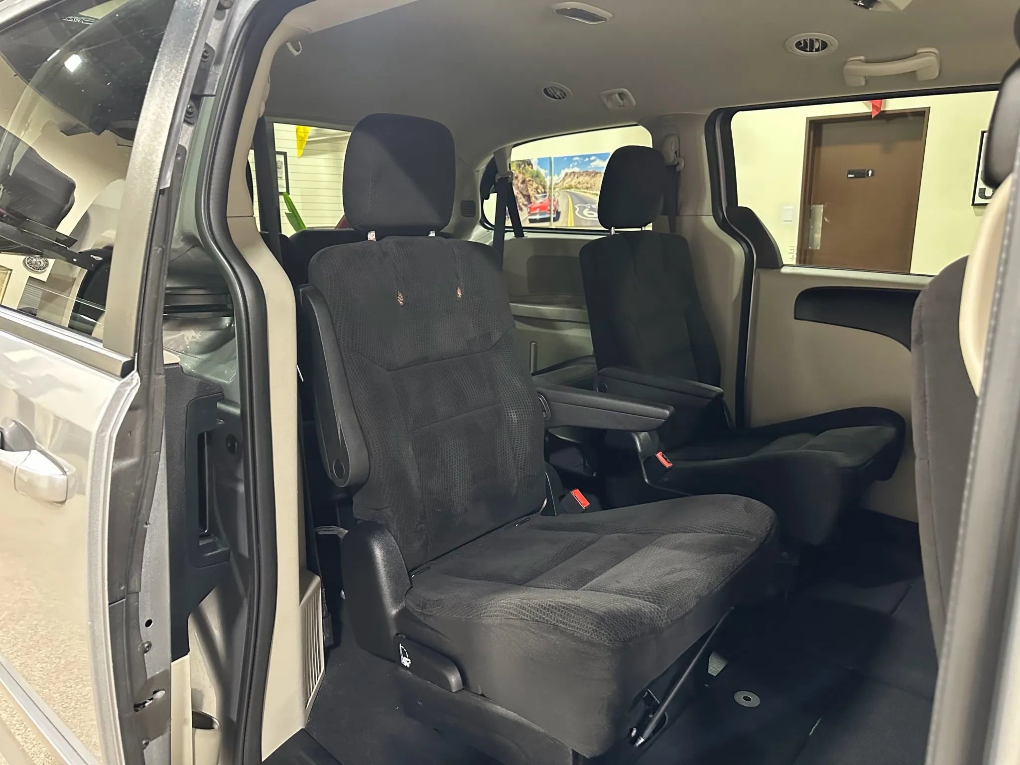 Used 2014 Dodge Grand Caravan SE w/ Quick Order Package 29E SE image 26