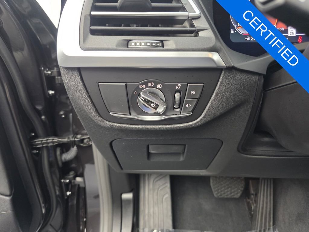 Certified 2024 BMW X3 sDrive30i w/ Convenience Package RWD image 25