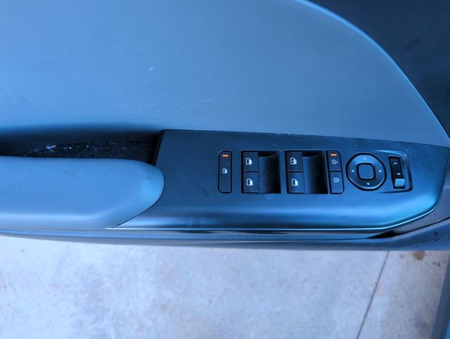 Used 2025 Kia K4 FWD image 13