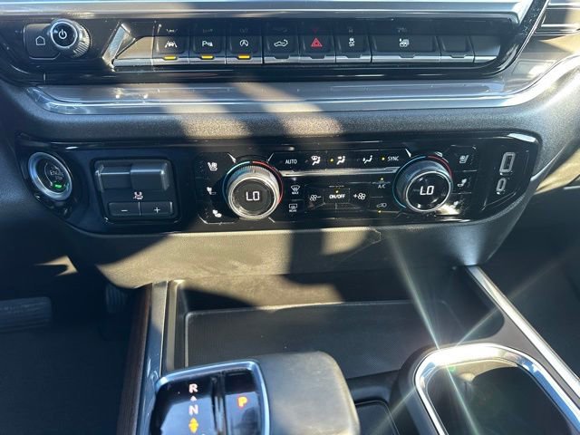 Used 2023 Chevrolet Silverado 1500 High Country w/ Technology Package image 20