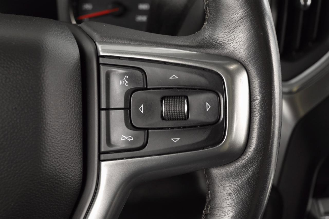 Used 2022 Chevrolet Silverado 2500 LT w/ Midnight Edition AWD/4WD image 16