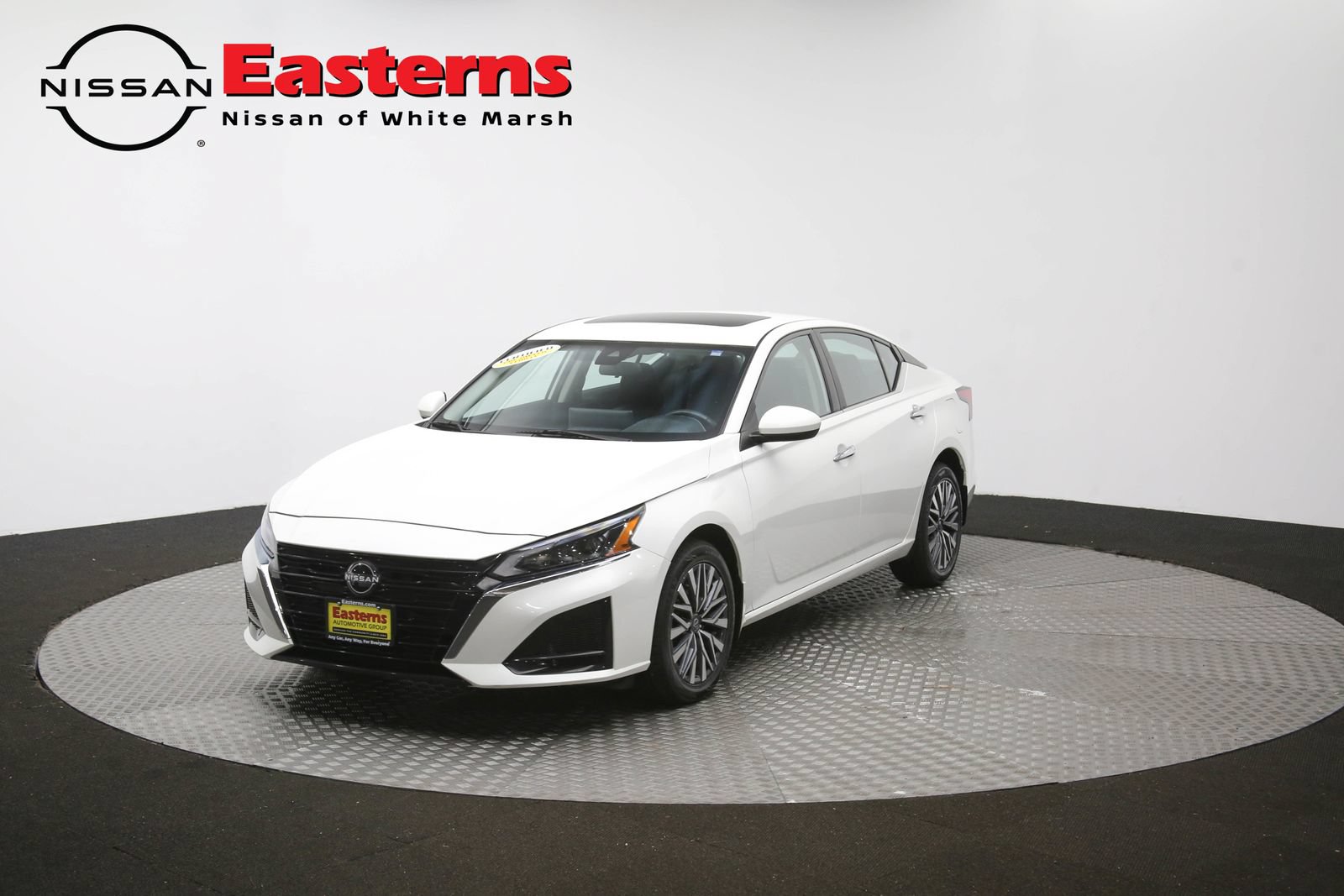 Used 2023 Nissan Altima 2.5 SV w/ SV Premium Package AWD/4WD image 55