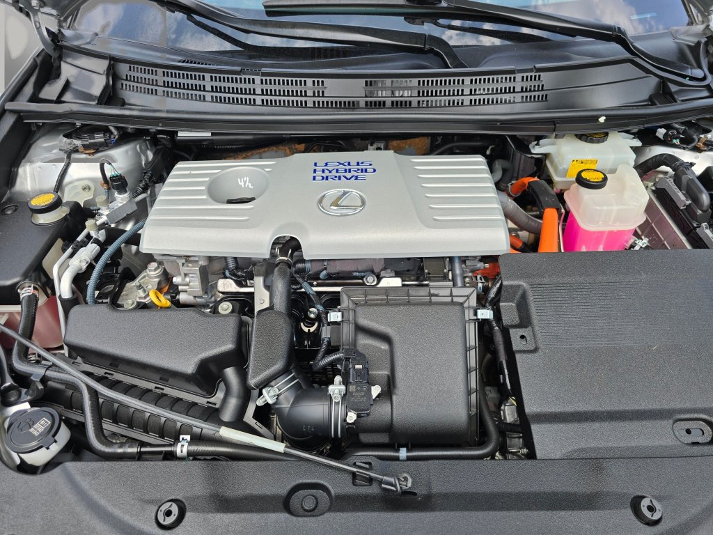 Used 2014 Lexus CT 200h w/ F Sport w/Nuluxe Interior FWD image 24